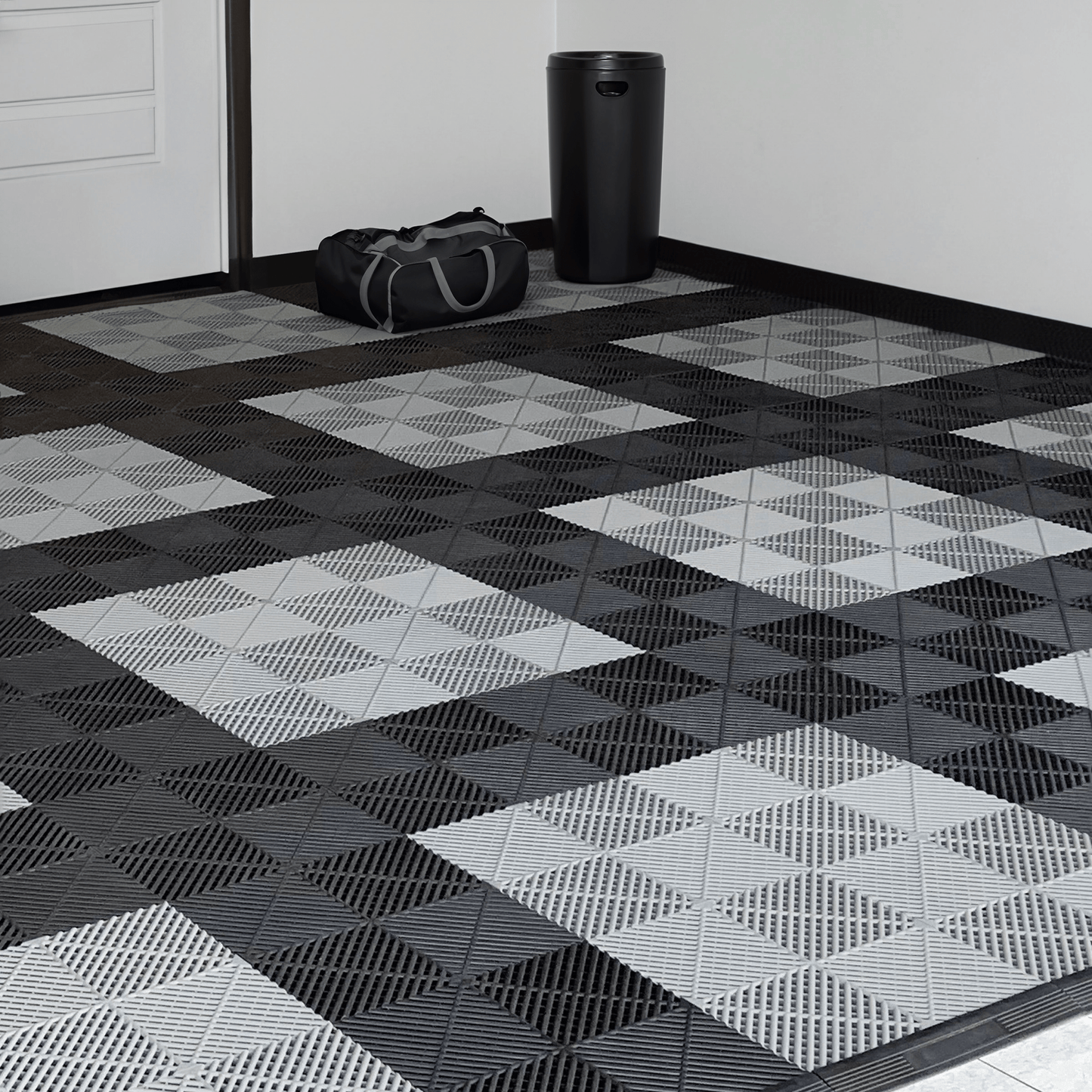 SafeRacks Garage Tiles