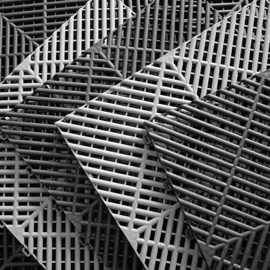 SafeRacks Garage Tiles