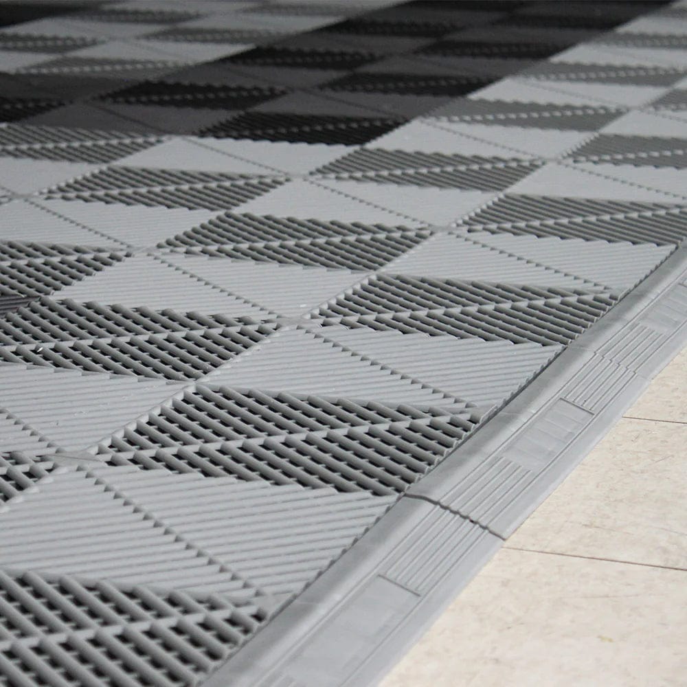 SafeRacks Garage Tiles